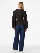 Ladda upp bild till gallerivisning, model_shot-back