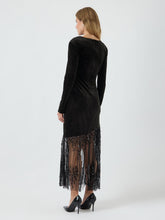Ladda upp bild till gallerivisning, model_shot-back