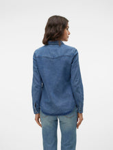 Ladda upp bild till gallerivisning, model_shot-back