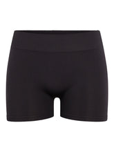 Ladda upp bild till gallerivisning, PCLONDON Shorts - Black
