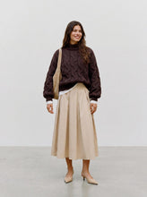 Ladda upp bild till gallerivisning, model_shot-front
