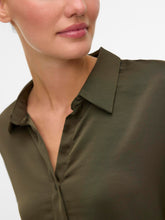 Ladda upp bild till gallerivisning, model_shot-detail
