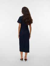 Ladda upp bild till gallerivisning, model_shot-back
