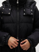 Ladda upp bild till gallerivisning, VMNANNA Jacket - Black
