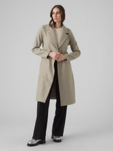 Ladda upp bild till gallerivisning, VMFORTUNEAYA Coat - Silver Mink
