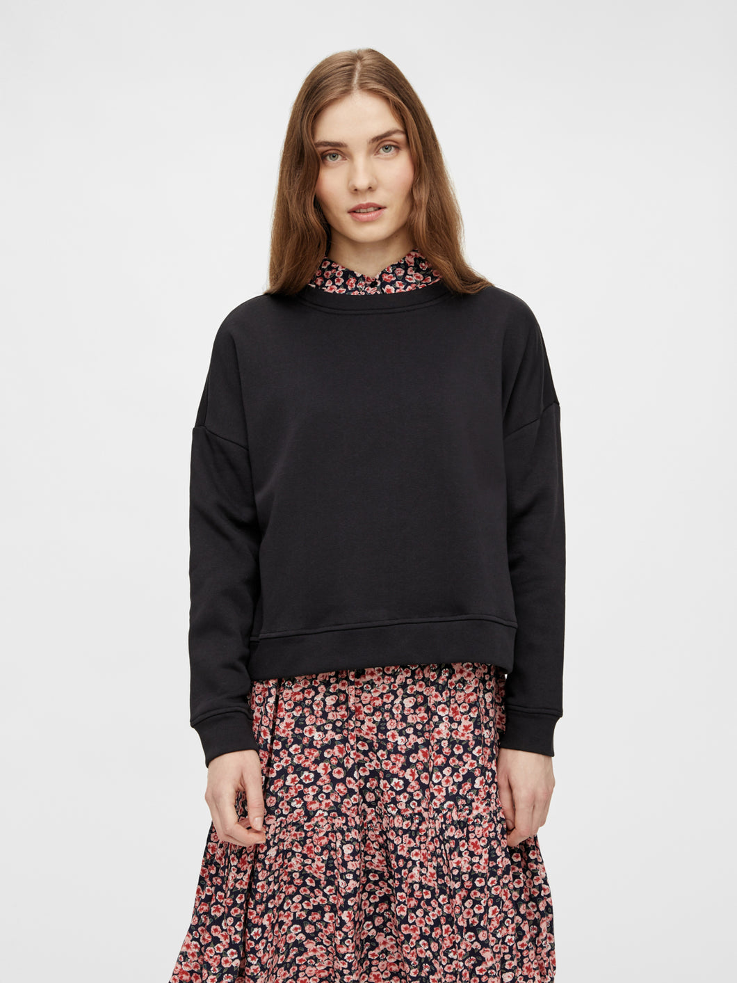 PCCHILLI Sweat - Black