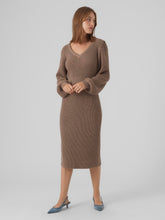 Ladda upp bild till gallerivisning, VMGEORGINE Dress - Brown Lentil
